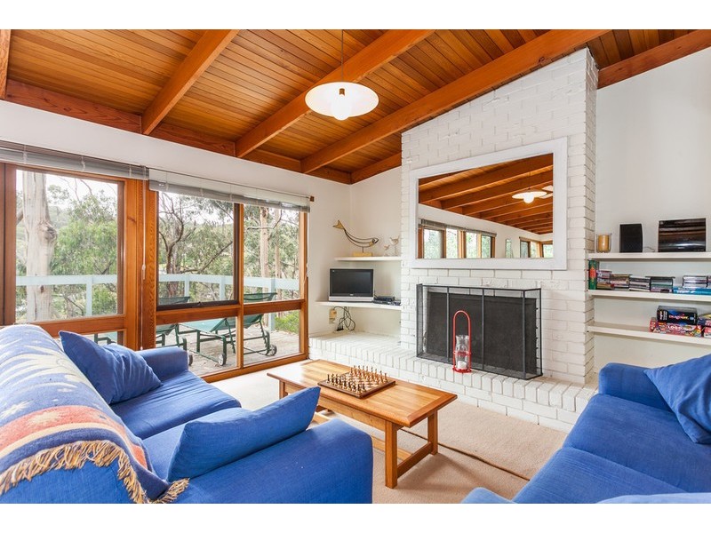 31 Waverly Avenue, Lorne VIC 3232