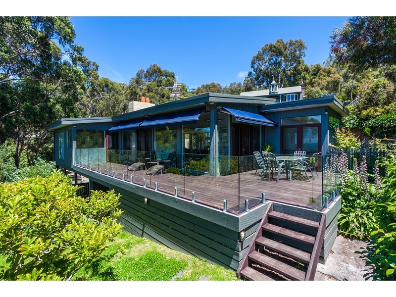 25 Grove Road, Lorne VIC 3232