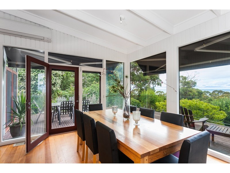 25 Grove Road, Lorne VIC 3232