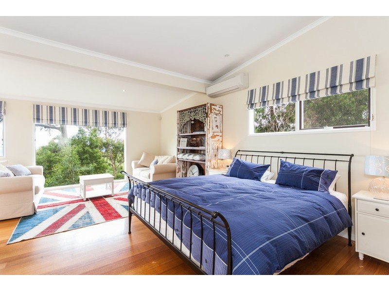 25 Grove Road, Lorne VIC 3232