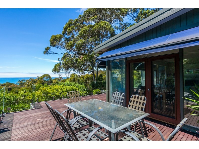 25 Grove Road, Lorne VIC 3232