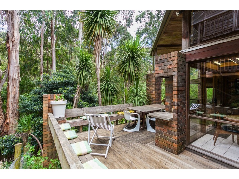 2/6 Richardson Boulevard, Lorne VIC 3232