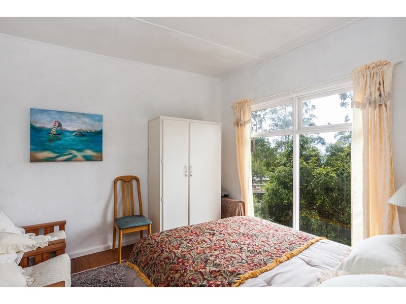 11 Wallace Street, Wye River VIC 3221