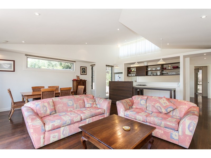 2/19-21 Deans Marsh Road, Lorne VIC 3232