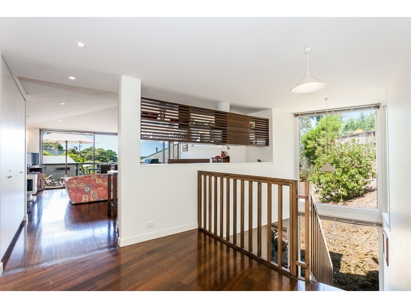 2/19-21 Deans Marsh Road, Lorne VIC 3232