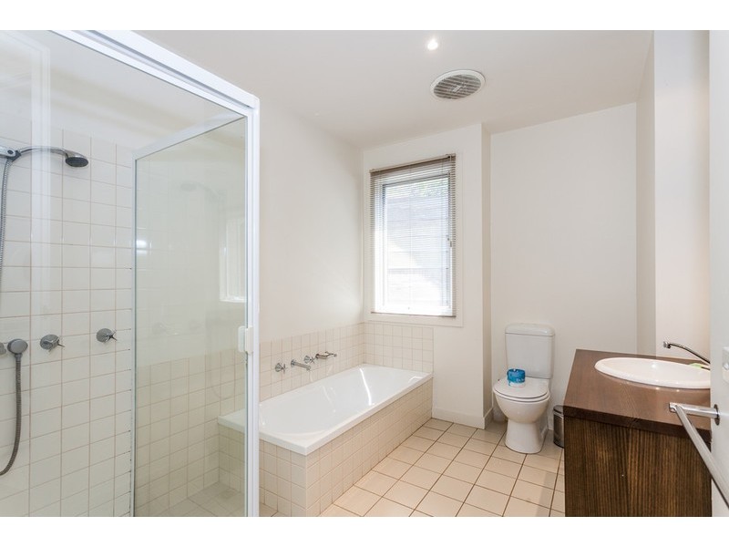 2/19-21 Deans Marsh Road, Lorne VIC 3232