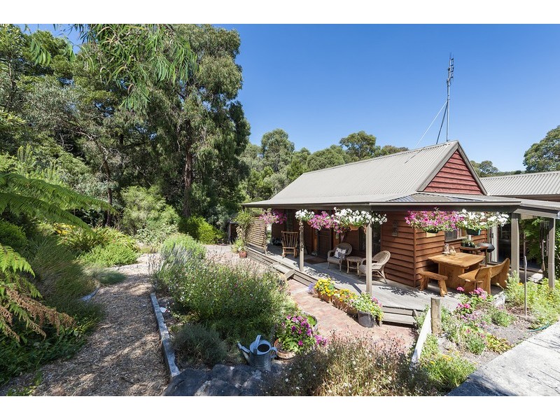 42 Grant Street, Forrest VIC 3236