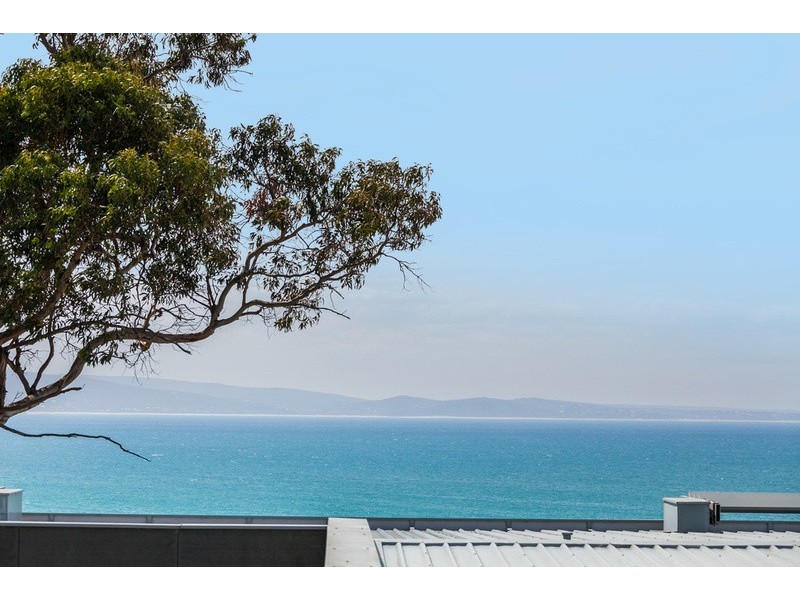 18/260 Mountjoy Parade, Lorne VIC 3232