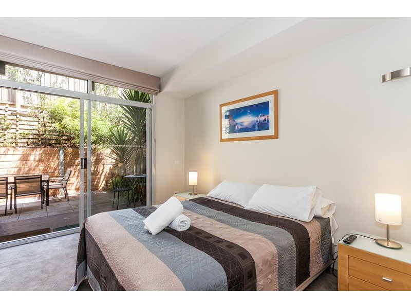 18/260 Mountjoy Parade, Lorne VIC 3232