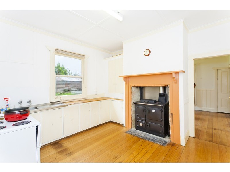 12 Hennigan Crescent, Forrest VIC 3236