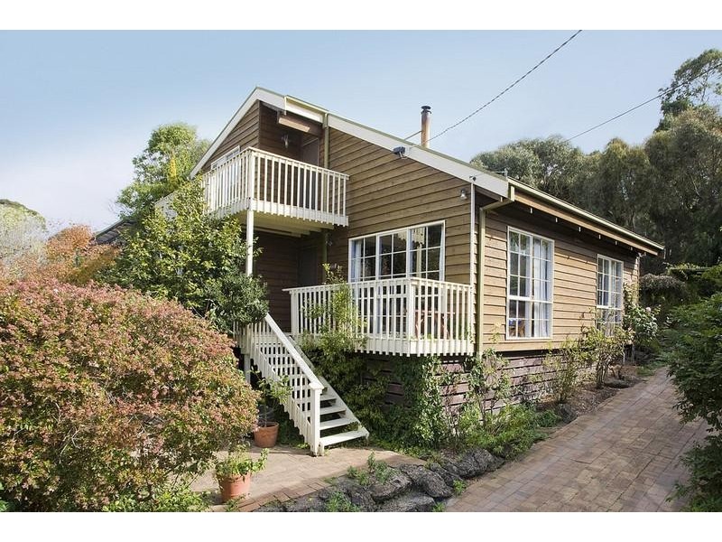 13 Smithers Street, Lorne VIC 3232