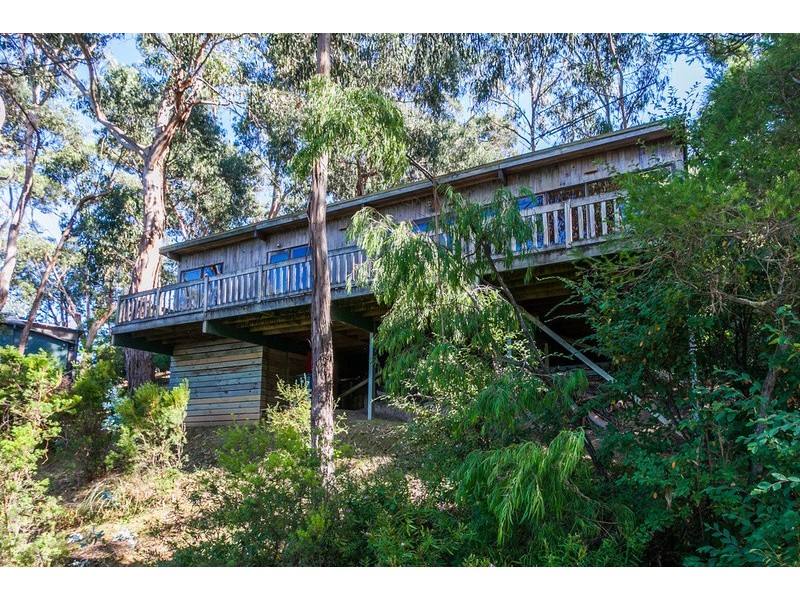 5 Iluka Avenue, Wye River VIC 3221