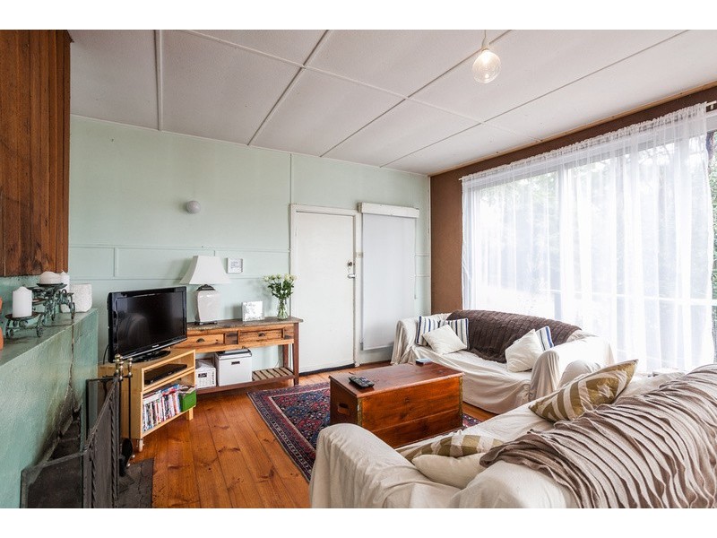 13 John Street, Lorne VIC 3232