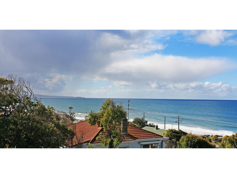 10 Dorman Street, Lorne VIC 3232