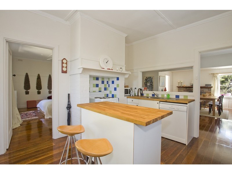 8 Francis Street, Lorne VIC 3232