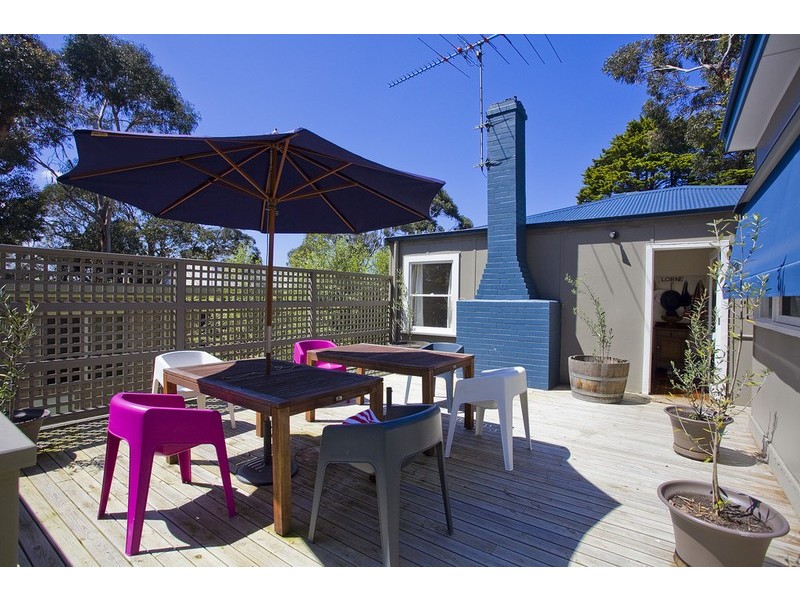 8 Francis Street, Lorne VIC 3232