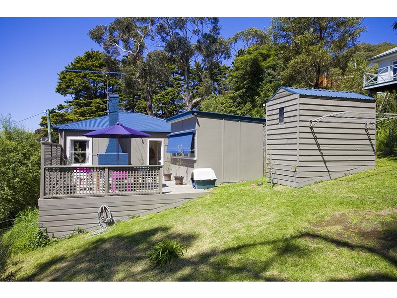 8 Francis Street, Lorne VIC 3232