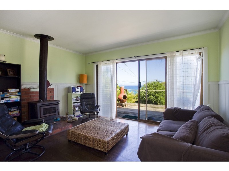 19 Harrington Street, Separation Creek VIC 3221