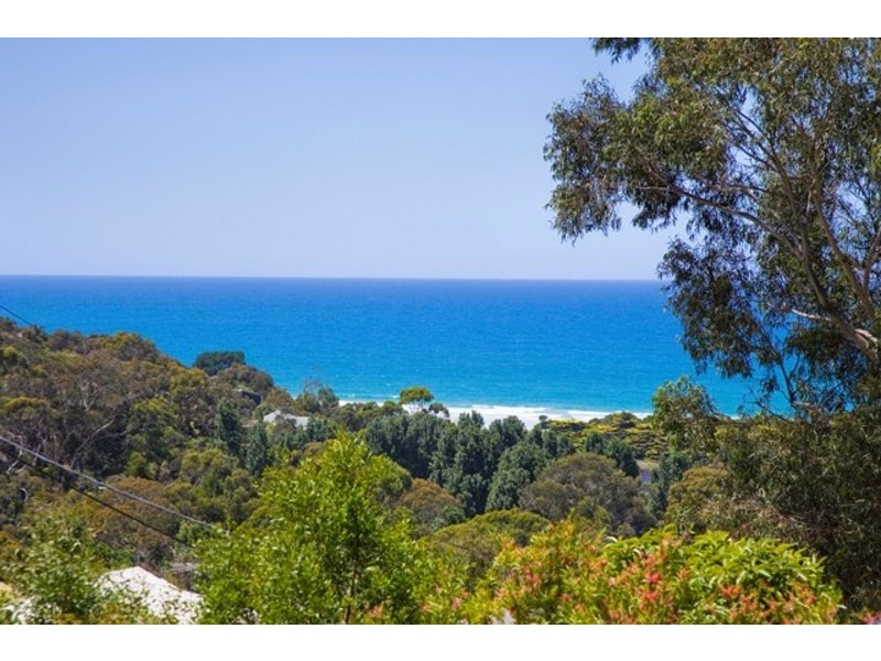2 Hopetoun Terrace, Lorne VIC 3232