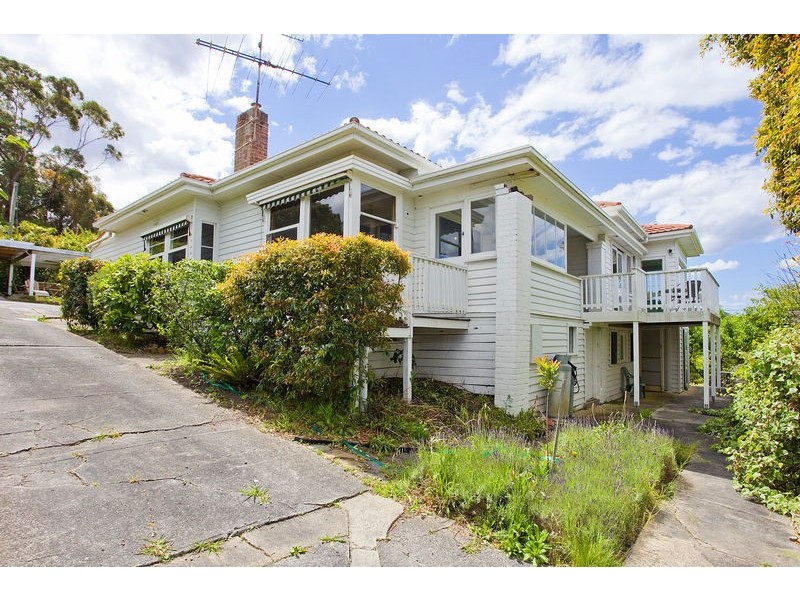 61 Great Ocean Road, Lorne VIC 3232