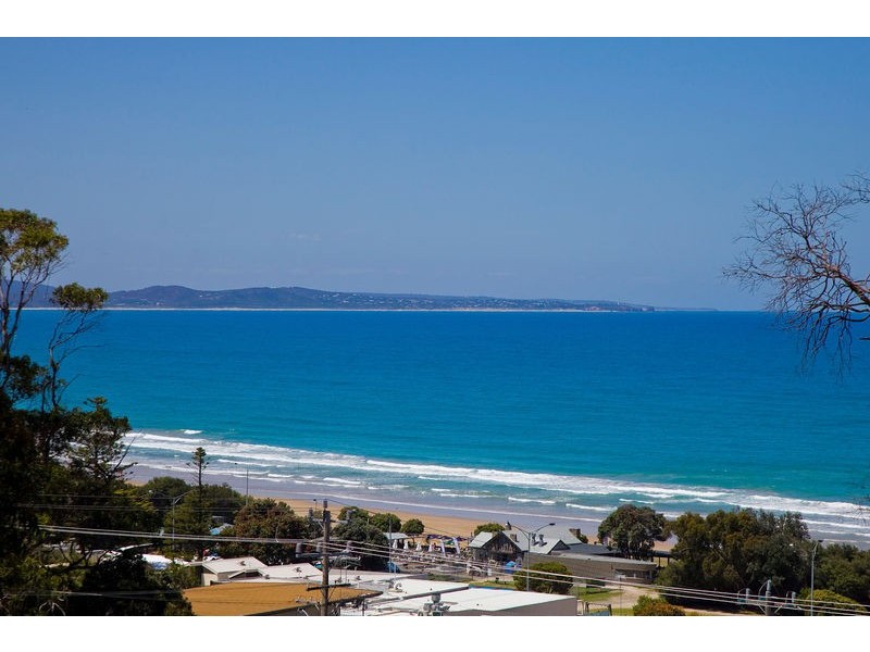 6 Fern Avenue, Lorne VIC 3232