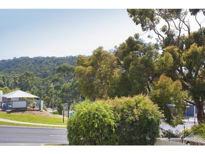 16/22-28 Mountjoy Parade, Lorne VIC 3232