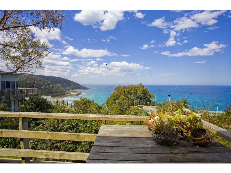 22 McRae Road, Wye River VIC 3221