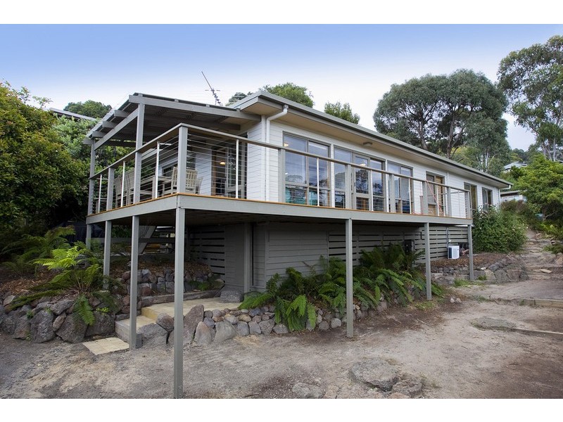 31 Polwarth Road, Lorne VIC 3232