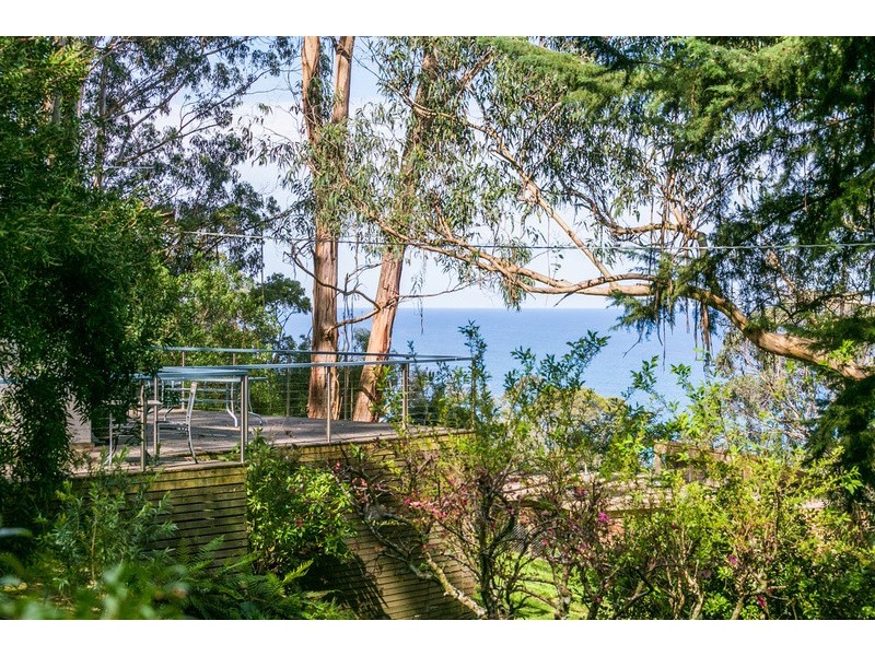 2 Karingal Drive, Wye River VIC 3221