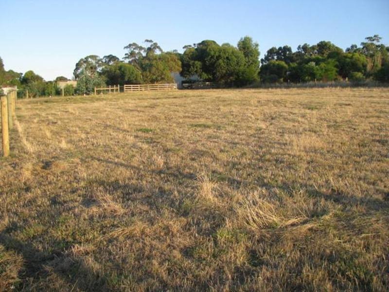 38 Ennis Street, Birregurra VIC 3242