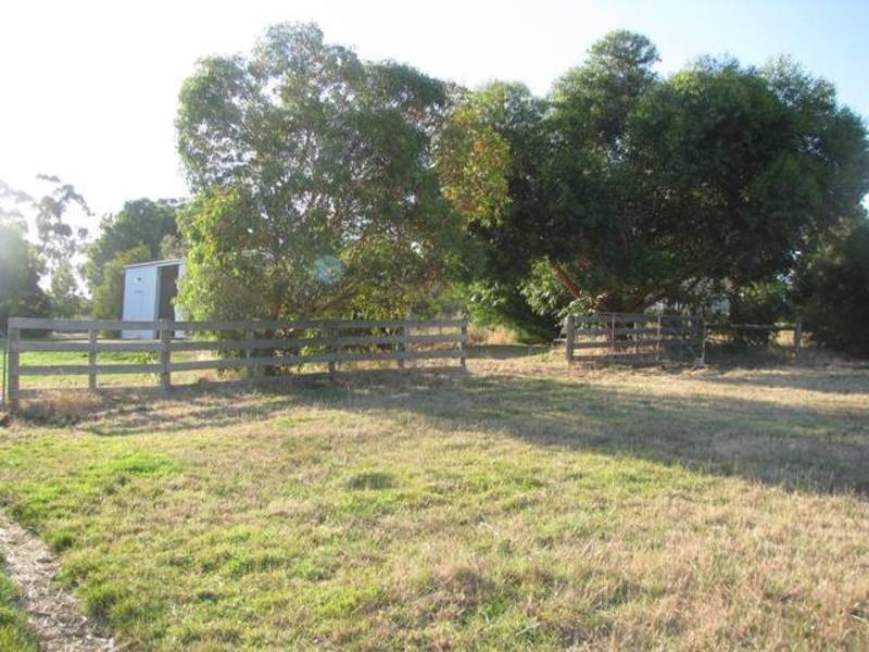 38 Ennis Street, Birregurra VIC 3242