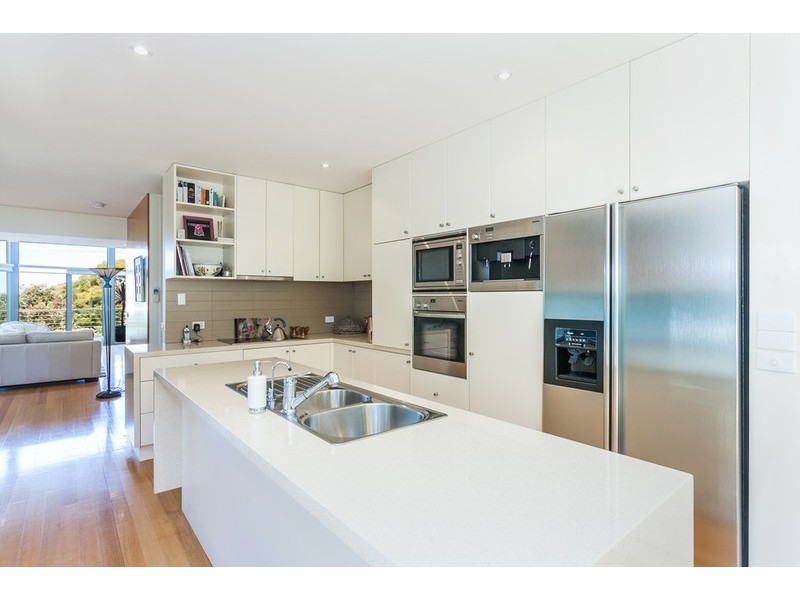 63 Great Ocean Road, Lorne VIC 3232