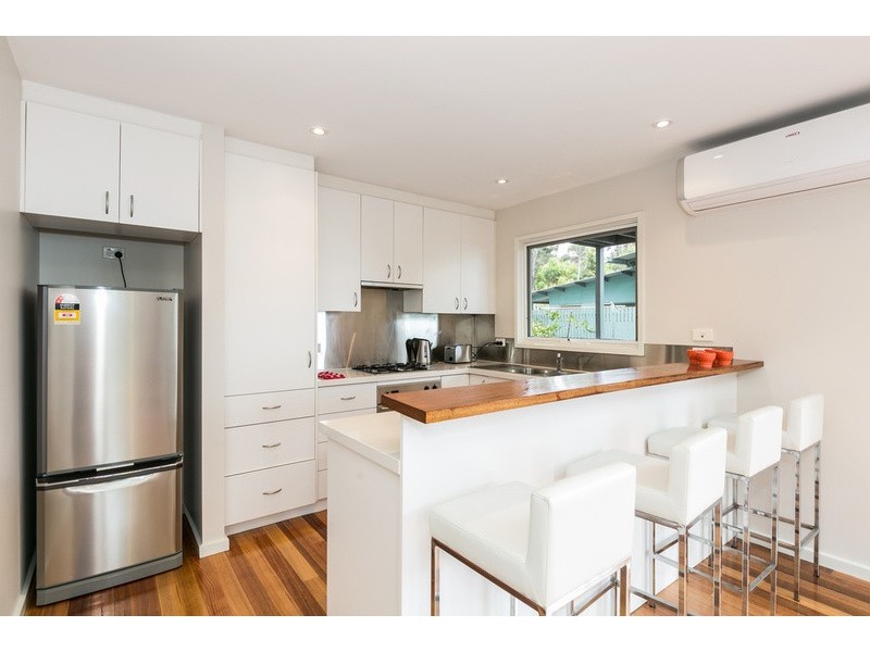 1/15 Toorak Terrace, Lorne VIC 3232