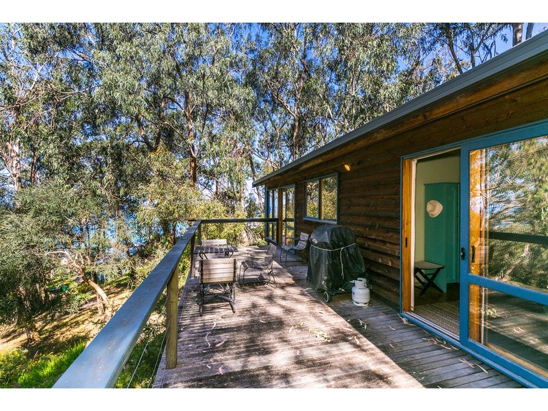 11 Cassidy Drive, Kennett River VIC 3221