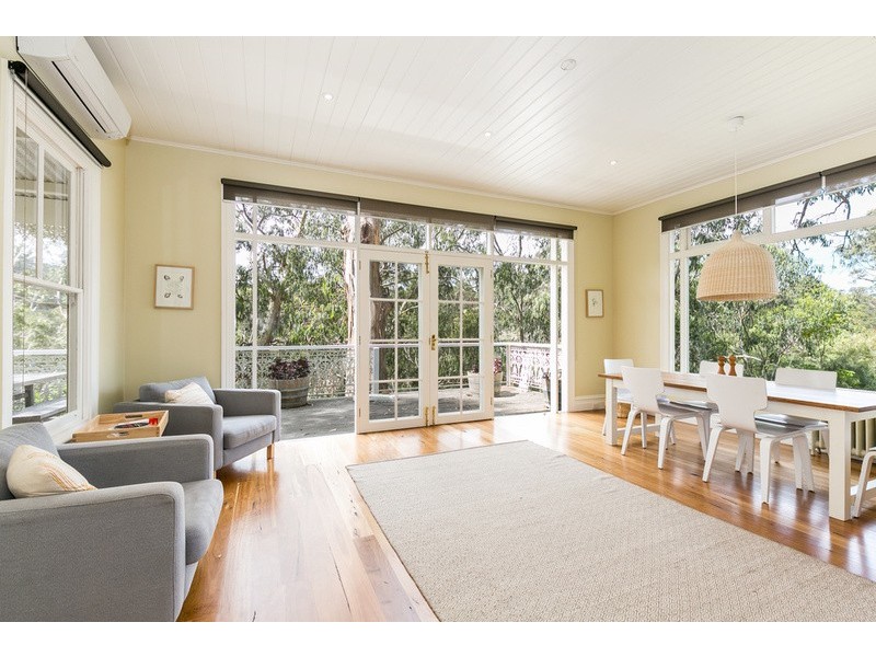 12 Gardiner Avenue, Lorne VIC 3232
