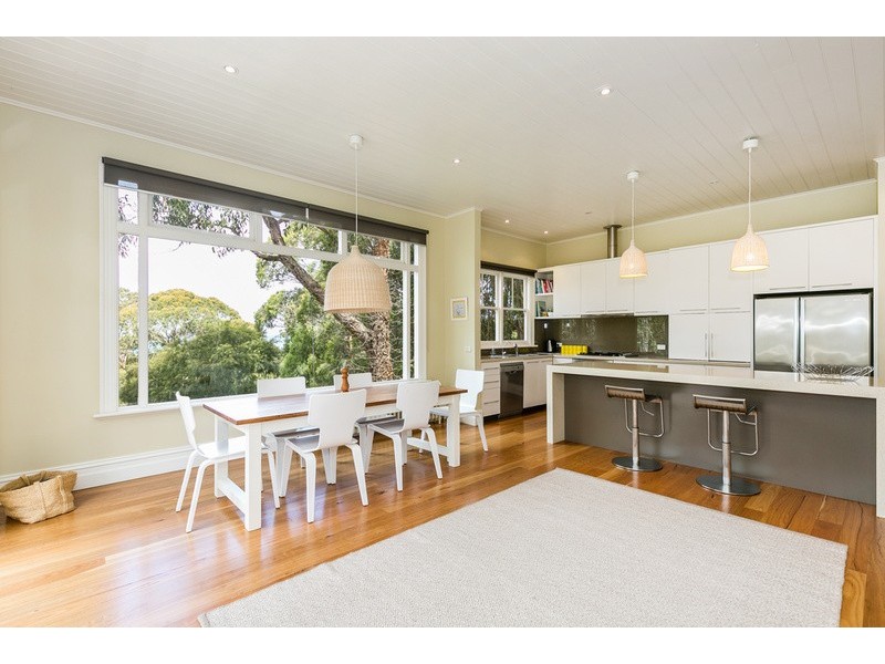 12 Gardiner Avenue, Lorne VIC 3232