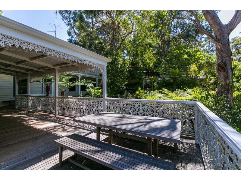 12 Gardiner Avenue, Lorne VIC 3232