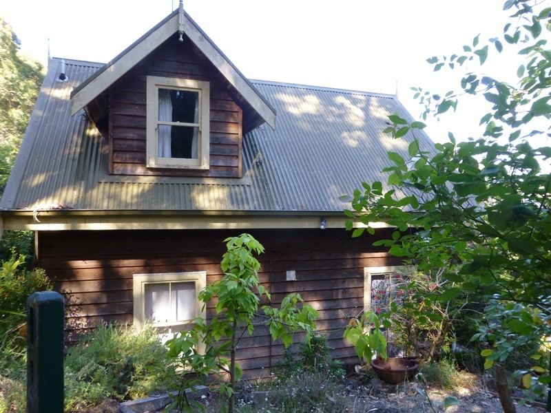 19 Belvedere Terrace, Lorne VIC 3232
