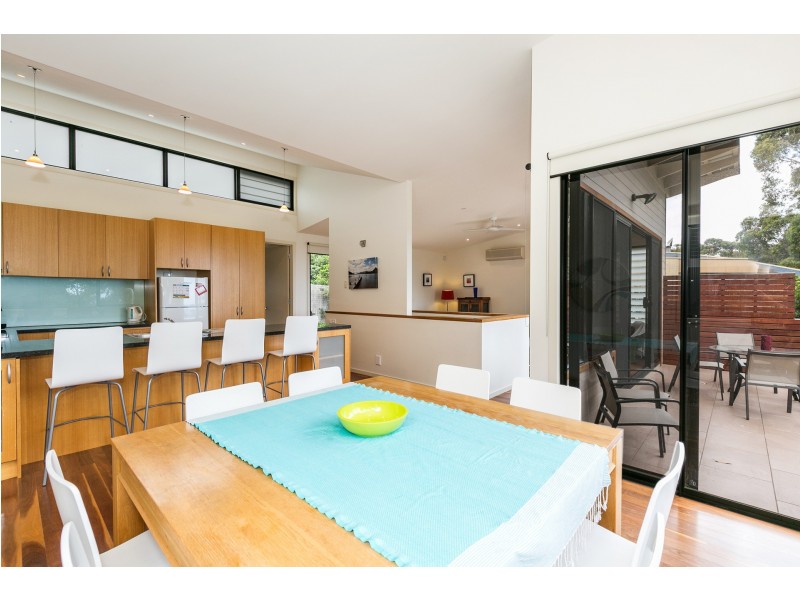 12 Normanby Terrace, Lorne VIC 3232