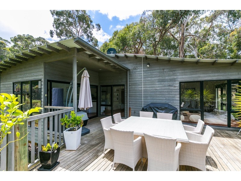 20A Belvedere Terrace, Lorne VIC 3232