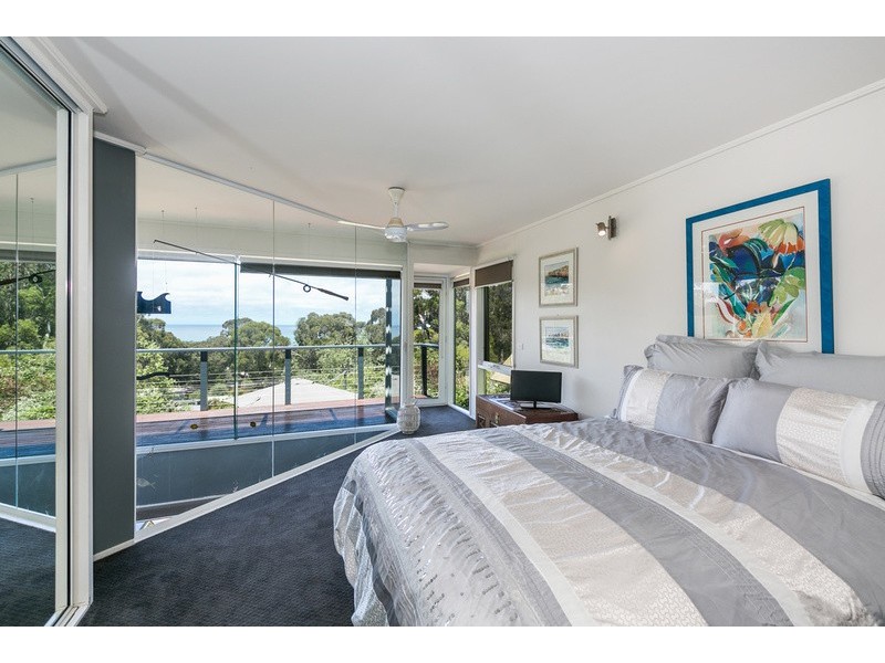 9 Normanby Terrace, Lorne VIC 3232