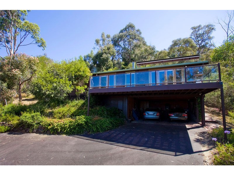 6 Hopetoun Terrace, Lorne VIC 3232