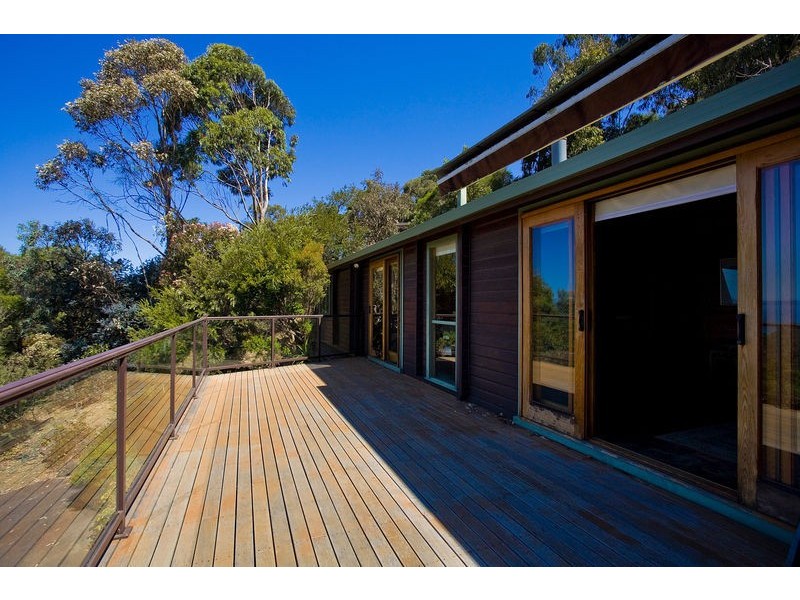 6 Hopetoun Terrace, Lorne VIC 3232