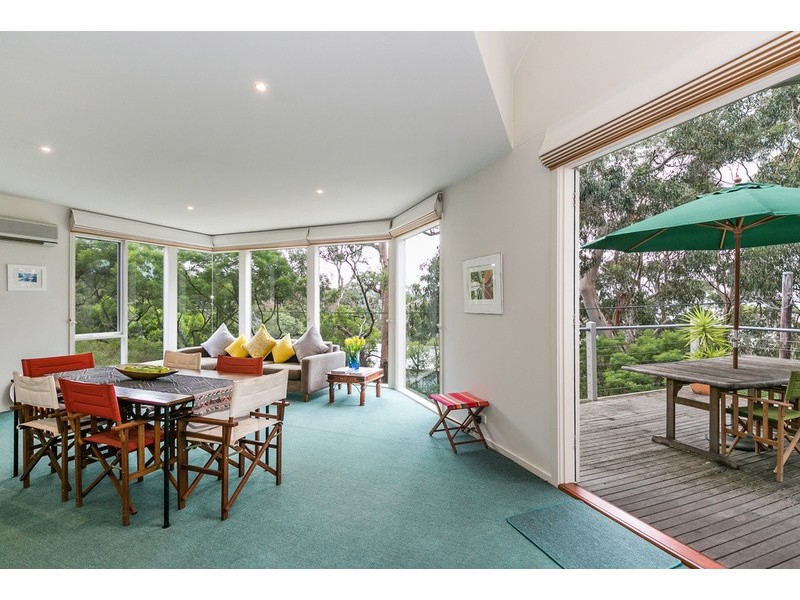28 Charles Street, Lorne VIC 3232