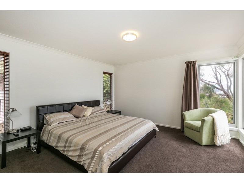 12 Dorman Street, Lorne VIC 3232