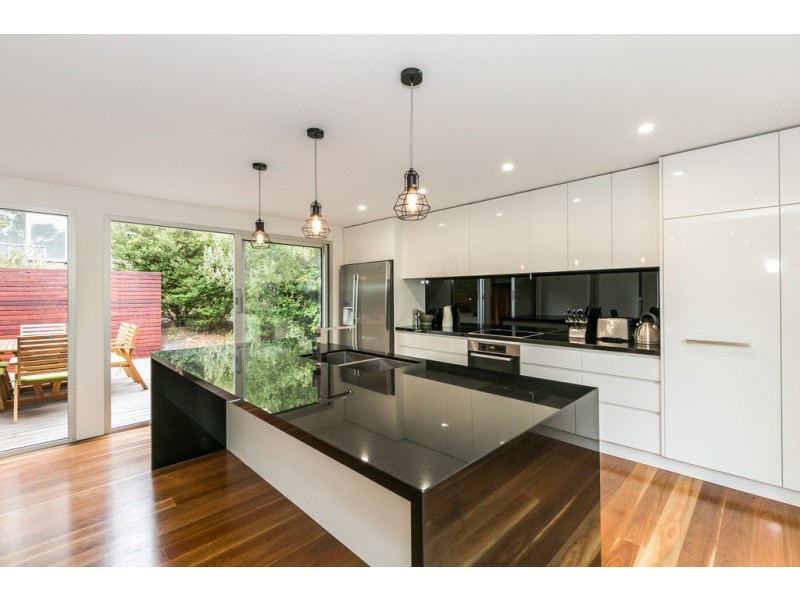 3 Smithers Street, Lorne VIC 3232