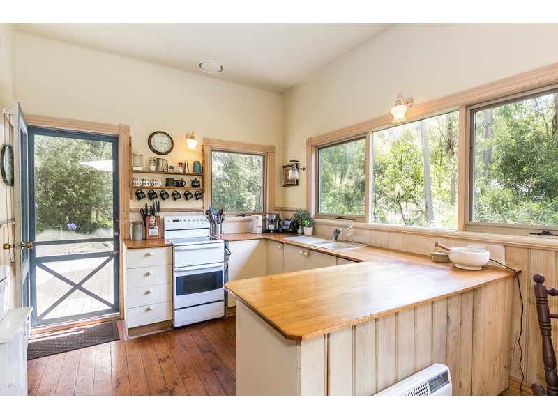 152 Allenvale Road, Lorne VIC 3232
