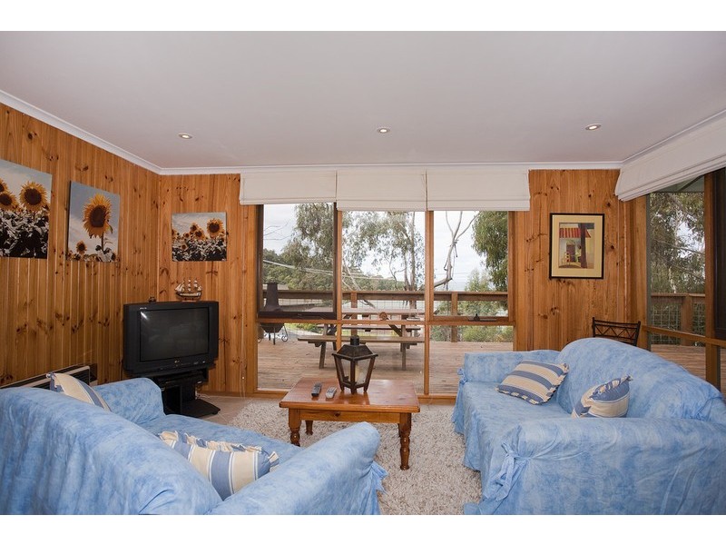 11 Austin Court, Lorne VIC 3232