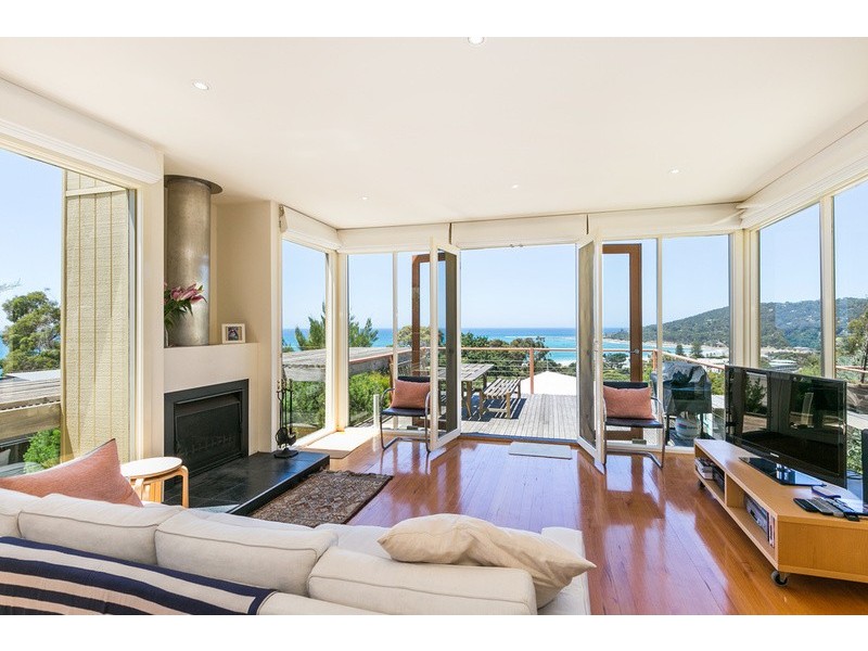 3/12 Staughton Avenue, Lorne VIC 3232