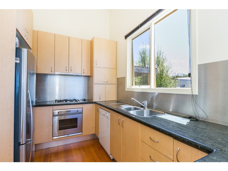 3/12 Staughton Avenue, Lorne VIC 3232